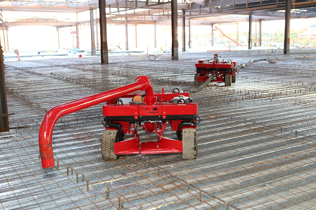 Line Dragon concrete placer and dragger equipment